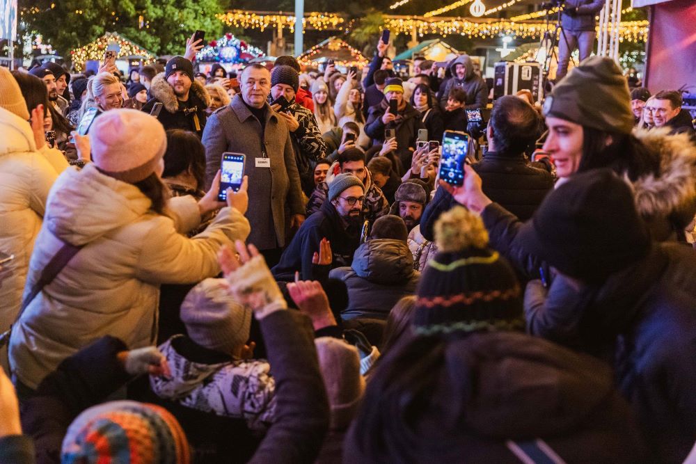 607421221_876289778128925_3361711603985554294_n